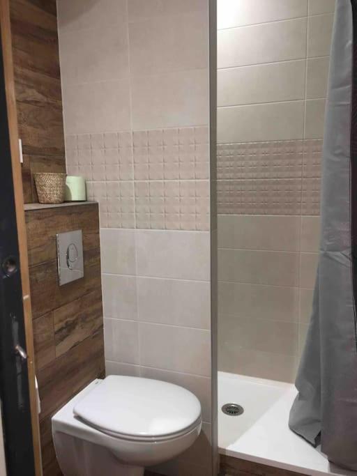 Appartement Studio Proche Mer à Luc-sur-Mer Extérieur photo
